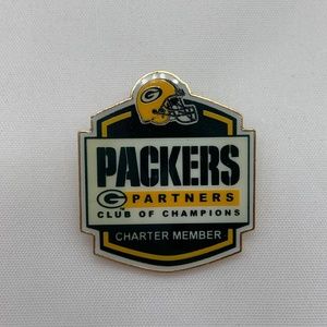 Vintage NFL Green Bay Packers Club Of Champions Charter Member Lapel Pin